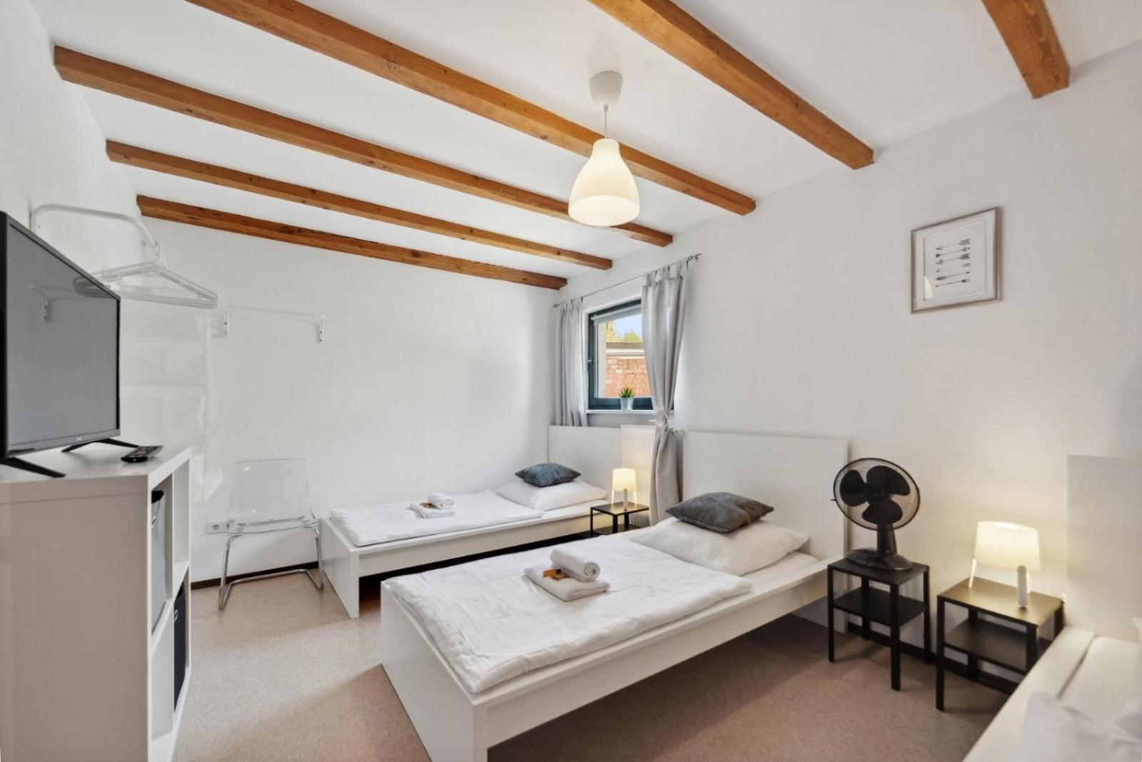 Andriss - Travel & Work - 5 Bedroom - Kitchen - Parking Kaiserslautern Exterior foto